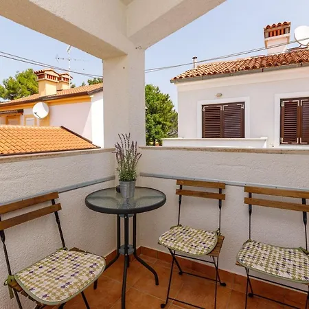 Casa de hóspedes Pernar 3*