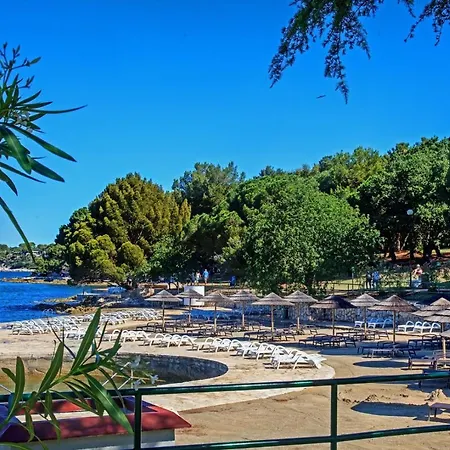 Guest house Pernar