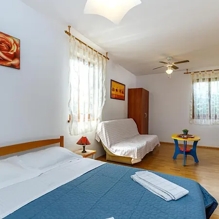 Pernar 3* Poreč